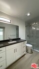 Photo - 545 S Manhattan Pl Unit 3