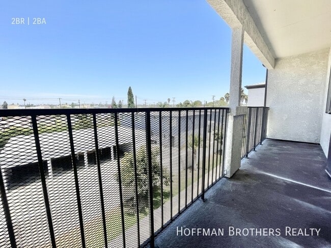 Photo - 14011 S Budlong Ave Unit 207