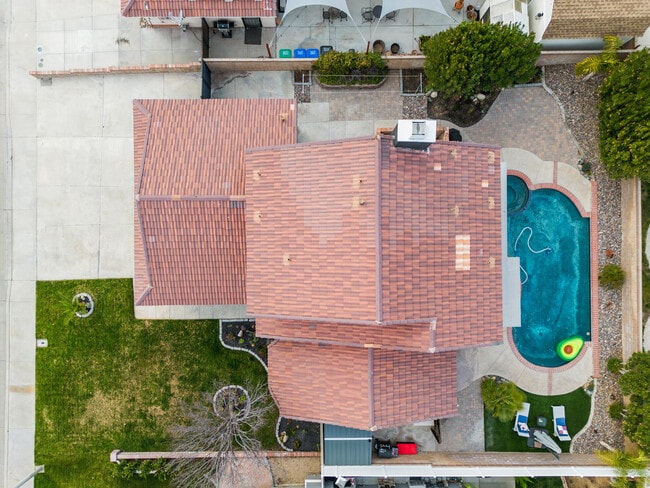 Photo - 2833 Springfield Pl