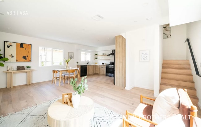 Photo - 2683 Roseview Ave Unit 1/2