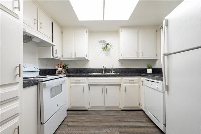 Photo - 1130 Meadow Lake Dr Unit 06