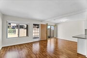 Photo - 19102 Sloop Cir Townhome