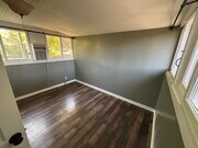 Photo - 107 S Meridith Ave House