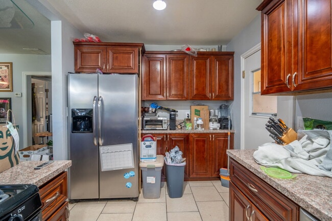 Storage nearby - 2703 Gates Ave