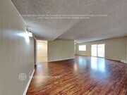 Photo - 15857 Liggett St