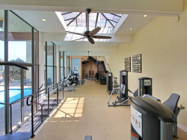 Photo - Azure Glendale