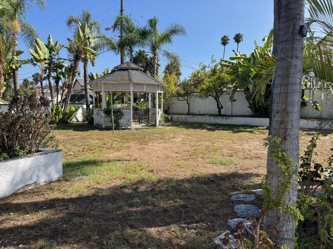 Photo - 7025 Madrone Ave