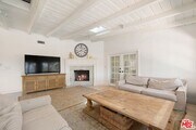 Photo - 9609 Oak Pass Rd House
