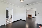Photo - 508 N San Vicente Blvd House