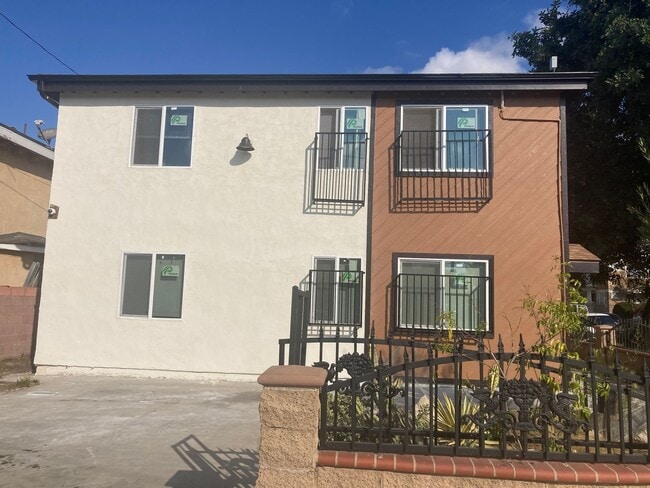 Building Photo - UPCOMING BEAUTIFUL 2 BEDROOM/ 2 BATH  * ONE TIME RENTAL* Unit 1903 #D