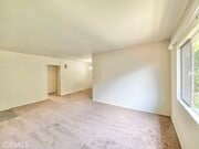 Photo - 208 S Mariposa Ave Apartment Unit 6