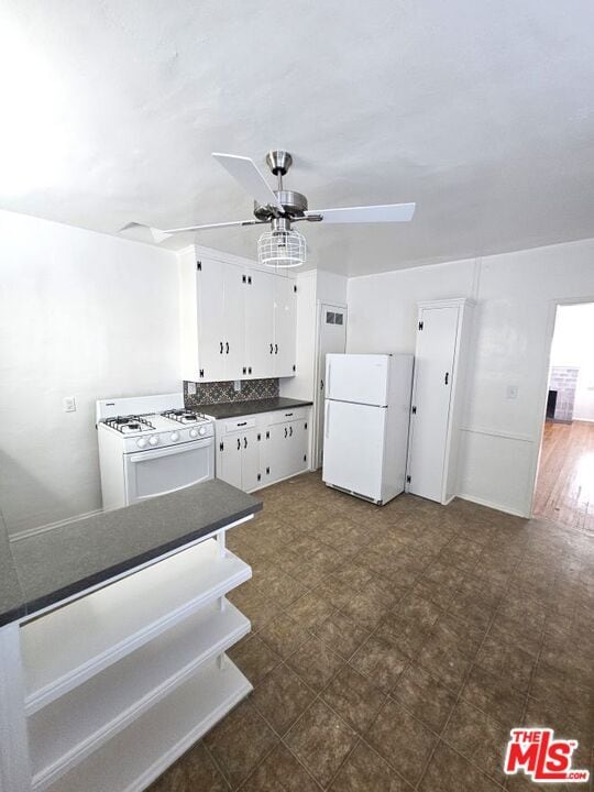 Photo - 10556 Santa Monica Blvd