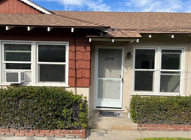 Photo - 2544 N Buena Vista St