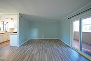 Photo - 434 N Oakland Ave