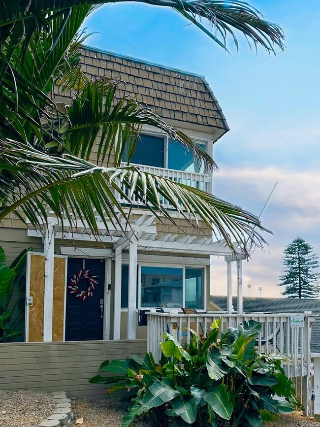 Luxury Home with Amazing Ocean Views - Luxury Home with Amazing Ocean Views