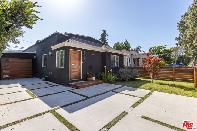 Photo - 4114 Edenhurst Ave