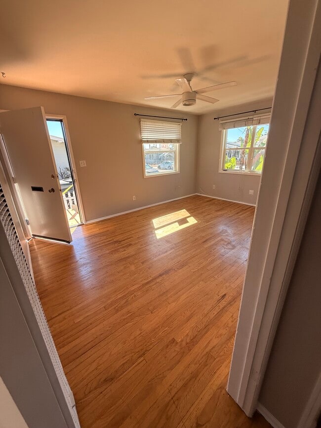 Photo - 2227 31st St Unit South Park