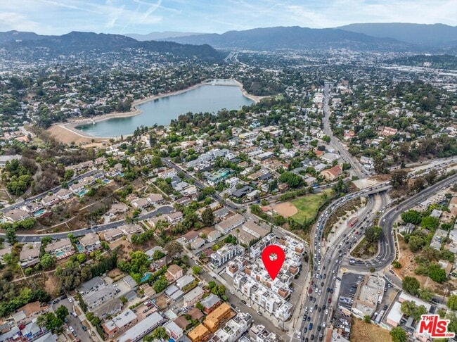 Photo - 2205 Selig Dr