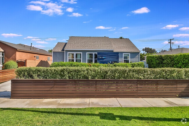 Building Photo - 6027 Comey Ave Rental