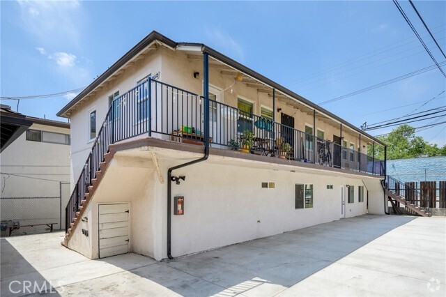 Building Photo - 1009 W Angeleno Ave Unit 101 Rental