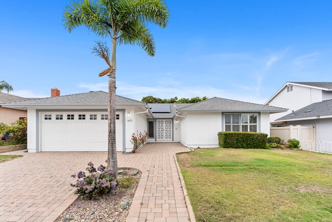 Building Photo - 1433 Lantana Ave Rental