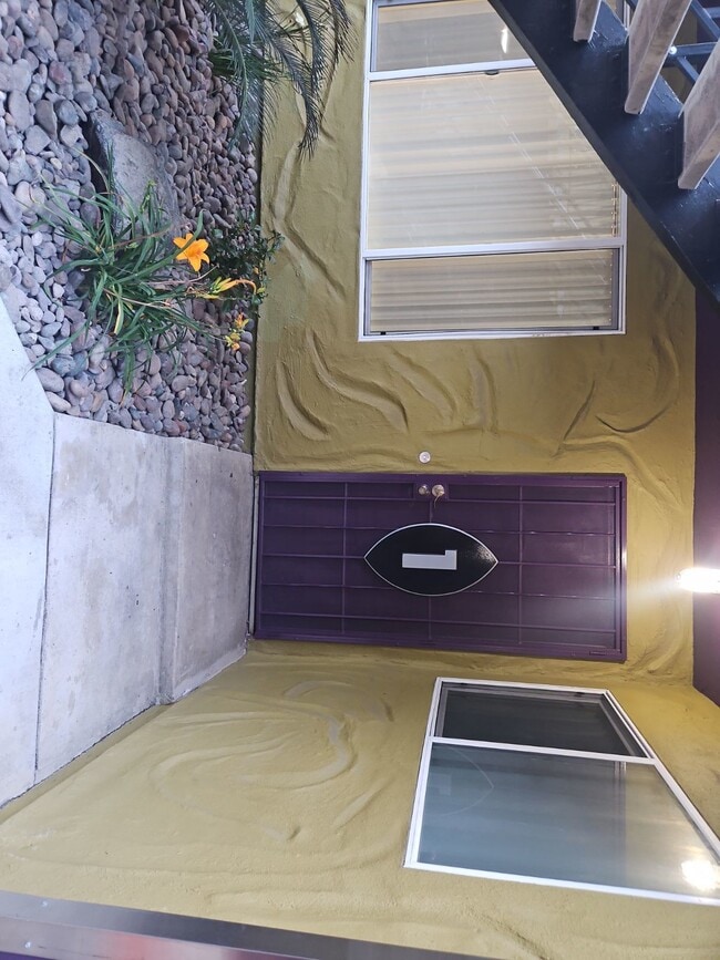 Photo - Beautifully renovated 2 bedroom 2 bath
One car parking stall
Laundry room onsite
Courtyard
Gated ... Unit Apt 1