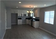 Photo - 3(2818) Unit 3(2816)