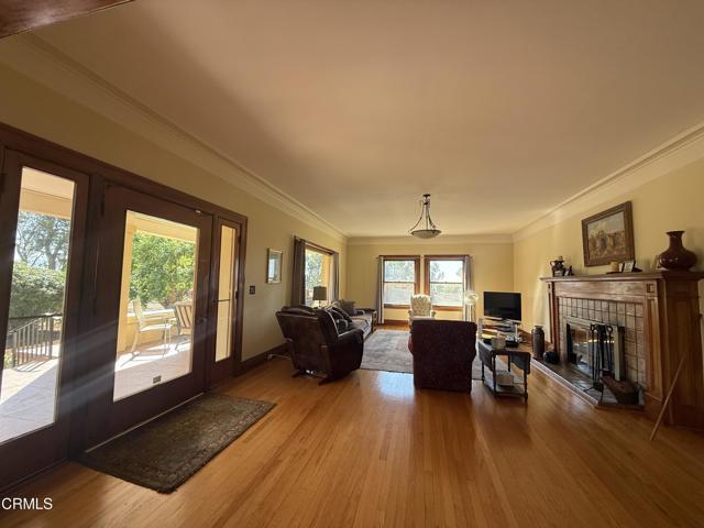 Photo - 4645 Walnut Ave