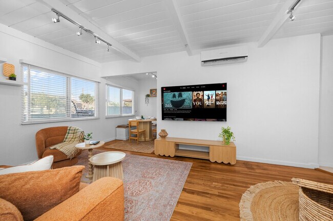 Photo - 2710 L St Unit ID1330860P