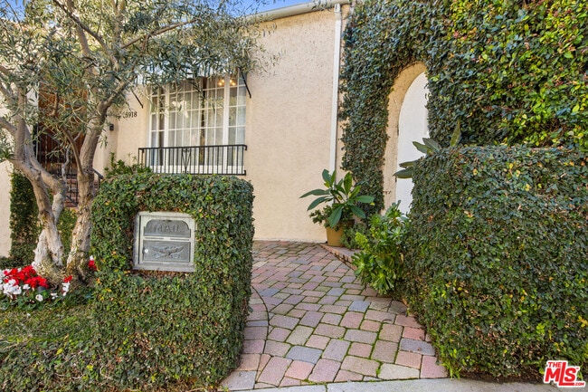 Photo - 5918 Canyon Cove