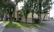 Building - CASA DE VALLE Apartments