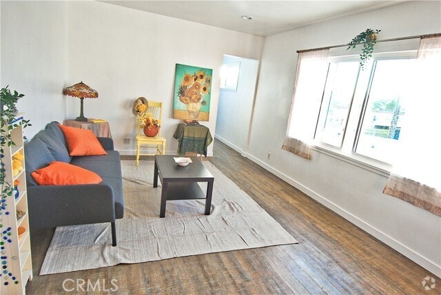 Building Photo - 1446 Manhattan Beach Blvd Rental