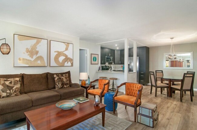 Spacious 2BR/2BA - Spacious 2BR/2BA House