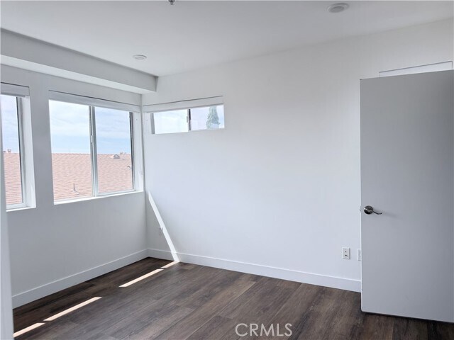 Photo - 1245 N New Hampshire Ave Unit 5