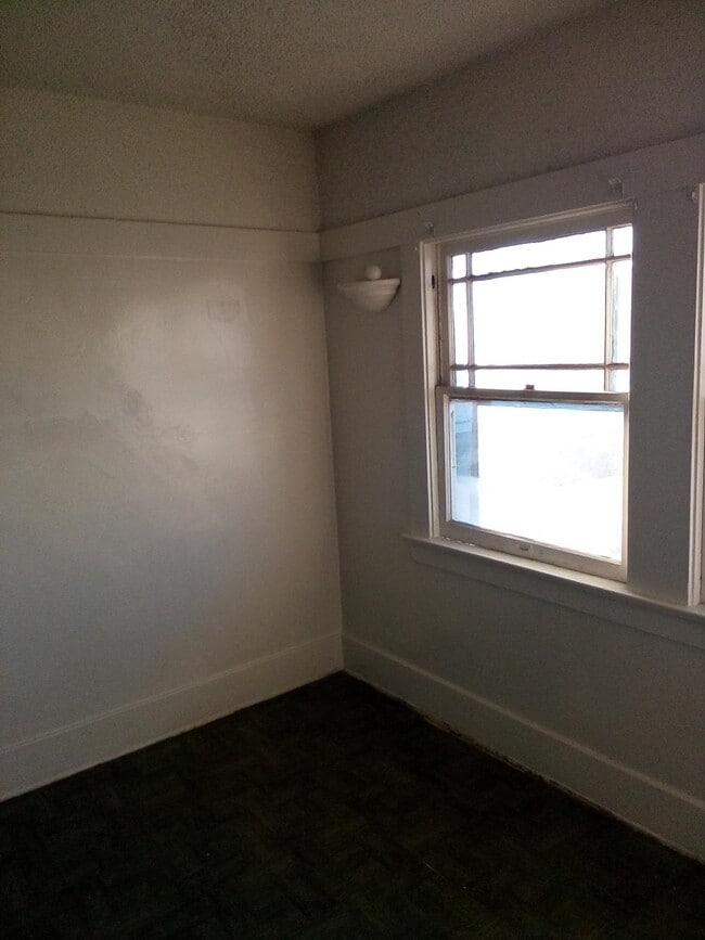 3rd bedroom - 1920 5th Ave Unit 1920    1922