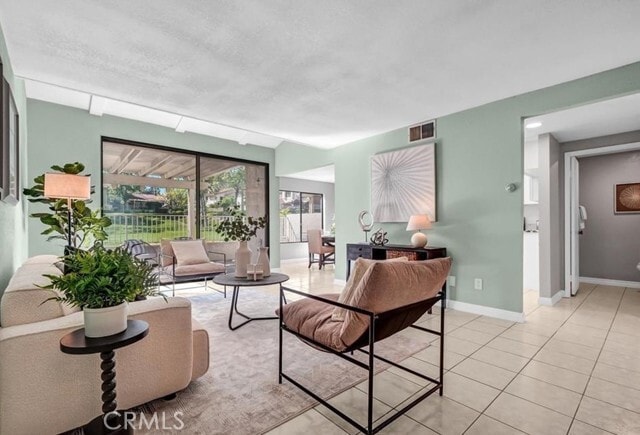 Photo - 913 Whitewater Dr