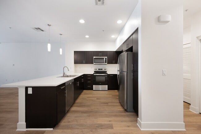 Photo - Palomar Station