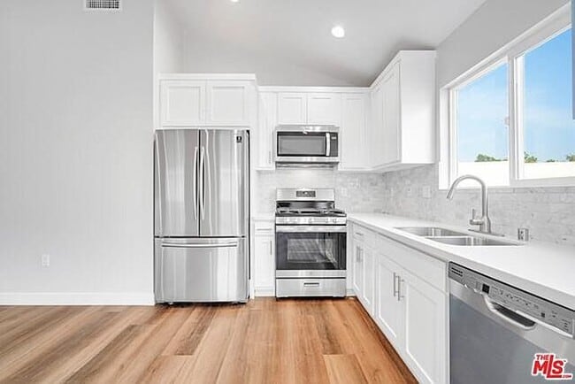 Photo - 14703-14711 Saticoy St Unit 14703 1/2 Saticoy St