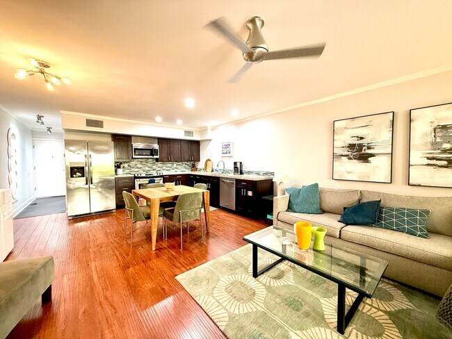 Photo - Furnished One Bedroom - Long Term - Smoke Tree Raquet Club Unit 511