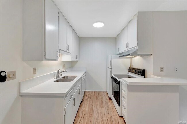 Photo - 564 N Bellflower Blvd Unit 316