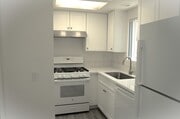 Photo - 1323 W Palmyra Ave Unit #B