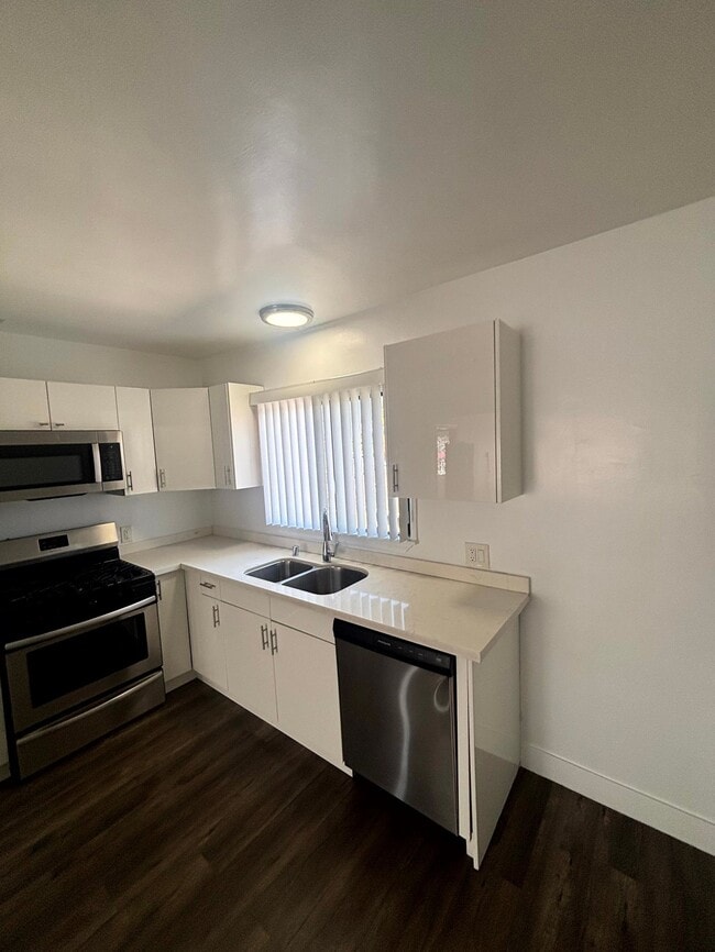 Photo - 5623-5633 Venice Blvd. Unit 5633