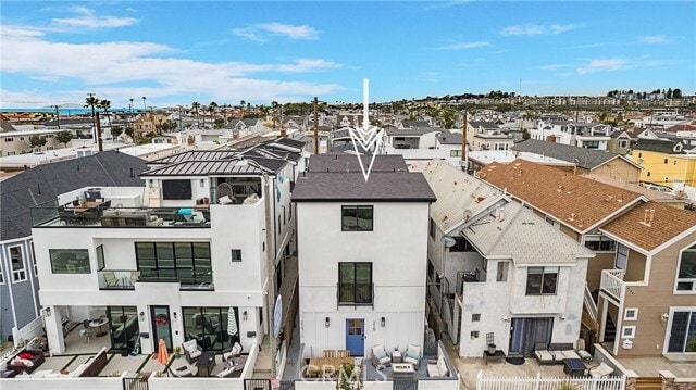 Building Photo - 215 32nd St