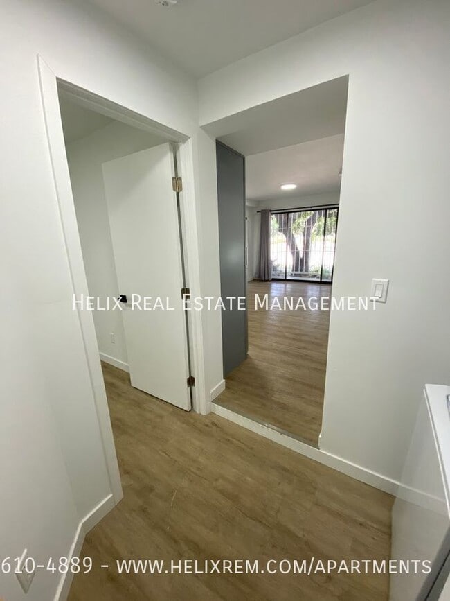 Photo - 1313 Huntington Dr Unit A