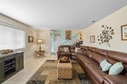 Photo - 4866 Park Dr