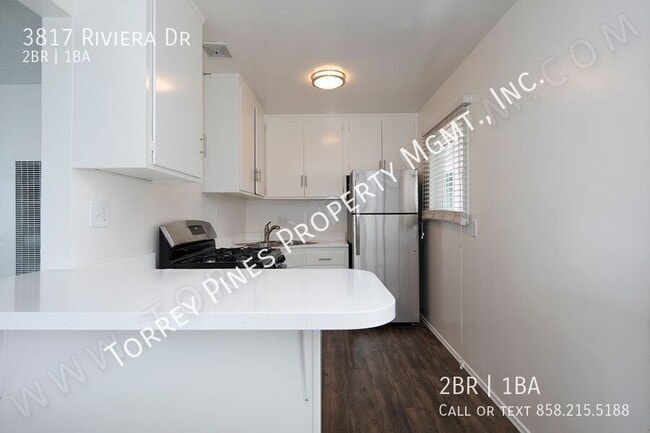 Photo - 3817 Riviera Dr