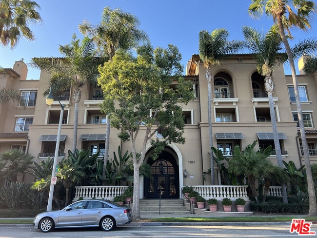Building Photo - 13173 Pacific Promenade Unit 103