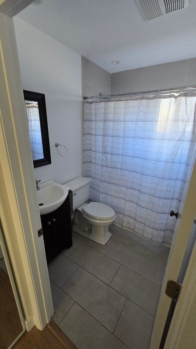 Photo - 6504 Tujunga Ave