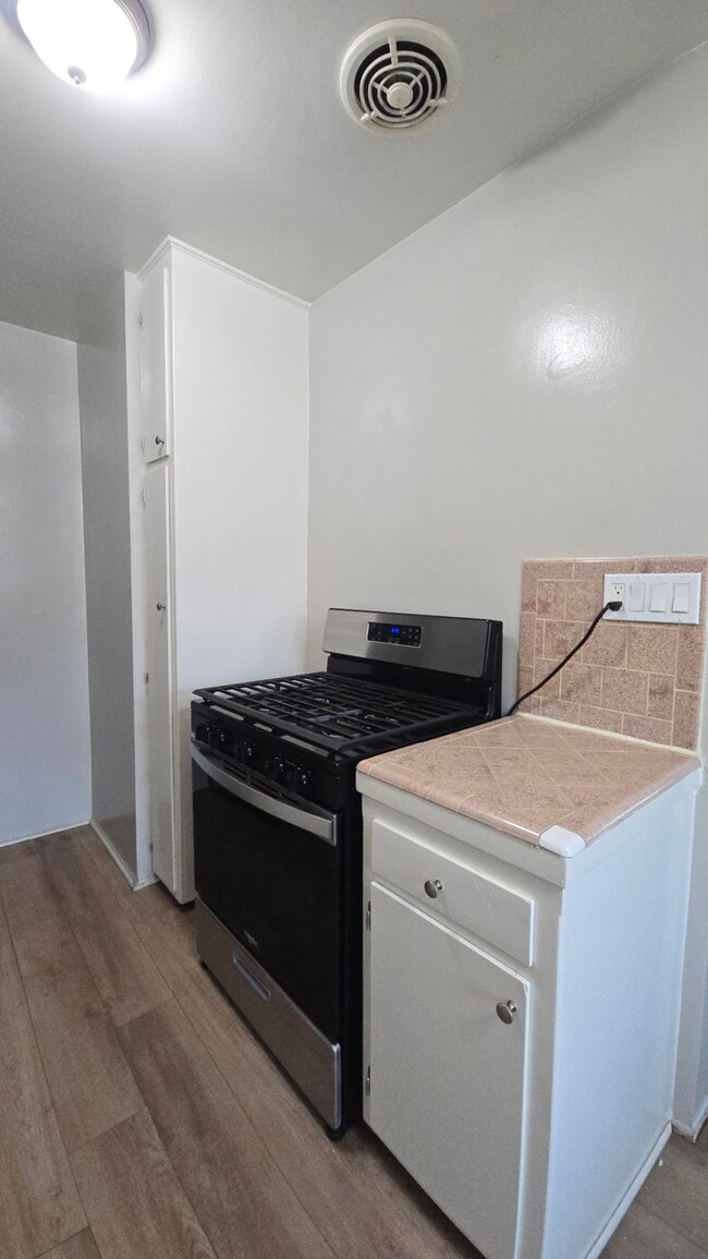 Photo - 516 Mar Vista Ave Unit 6