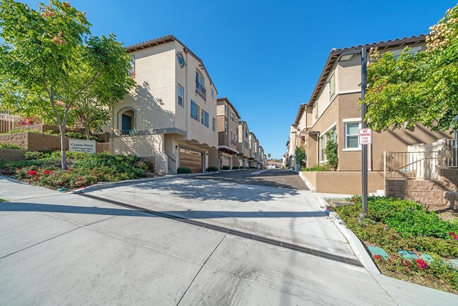 Photo - Gorgeous Lomita Townhome